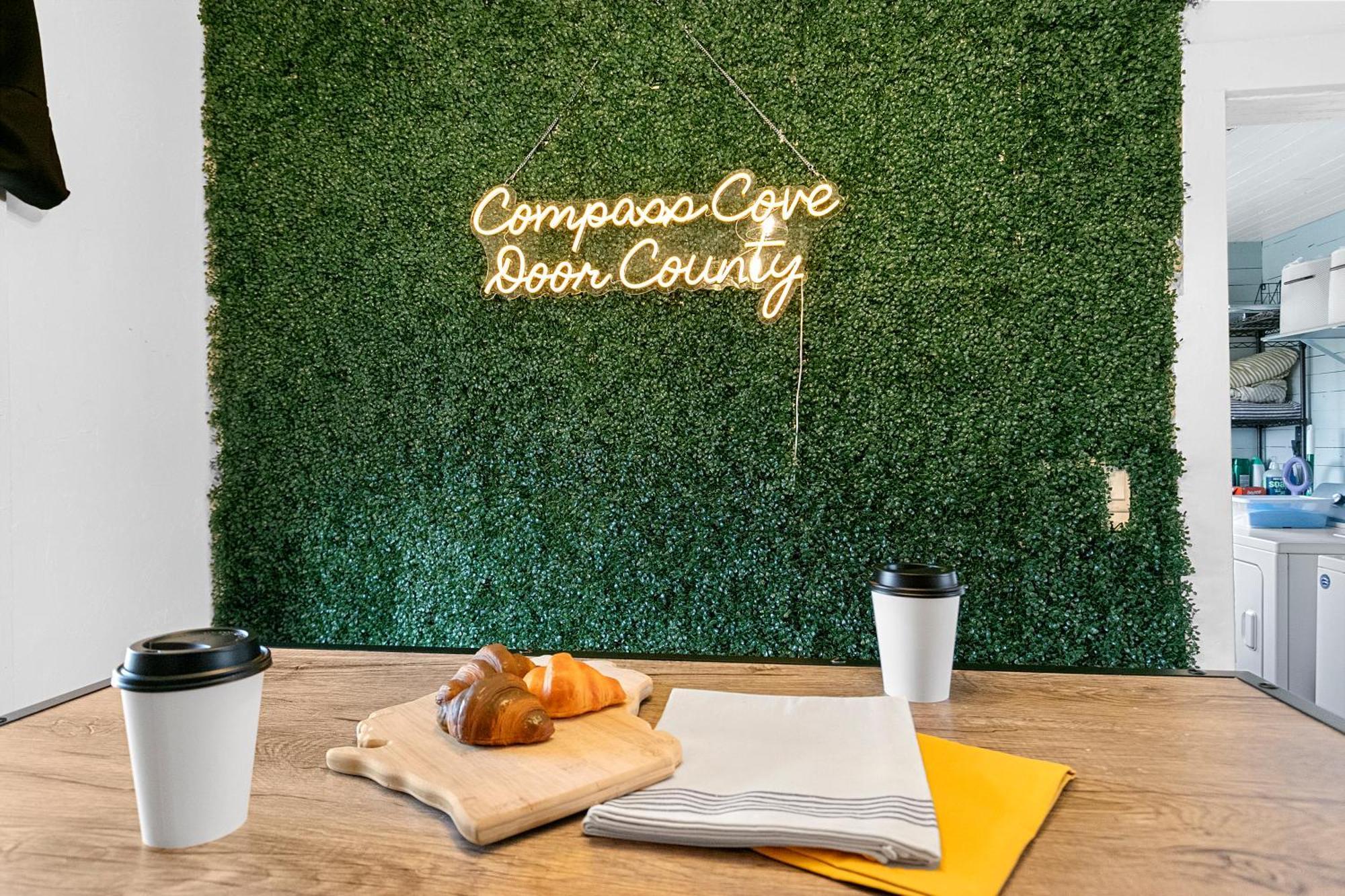 Compass Cove Downtown Home Стерджен-Бей Екстер'єр фото